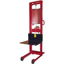 Load image into Gallery viewer, Wesco 1,000 LB CAPACITY WINCH STACKER- 270214