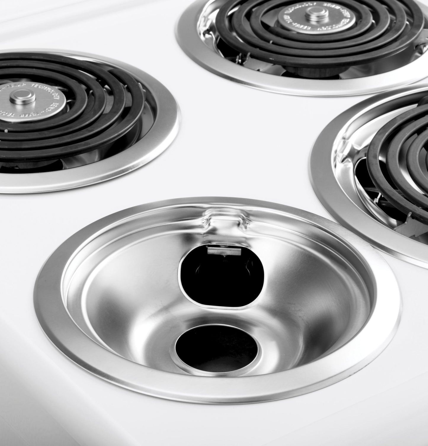 HOTPOINT 20" Electric Free-Standing Front-Control Electric Range - RAS200DMWW-KT