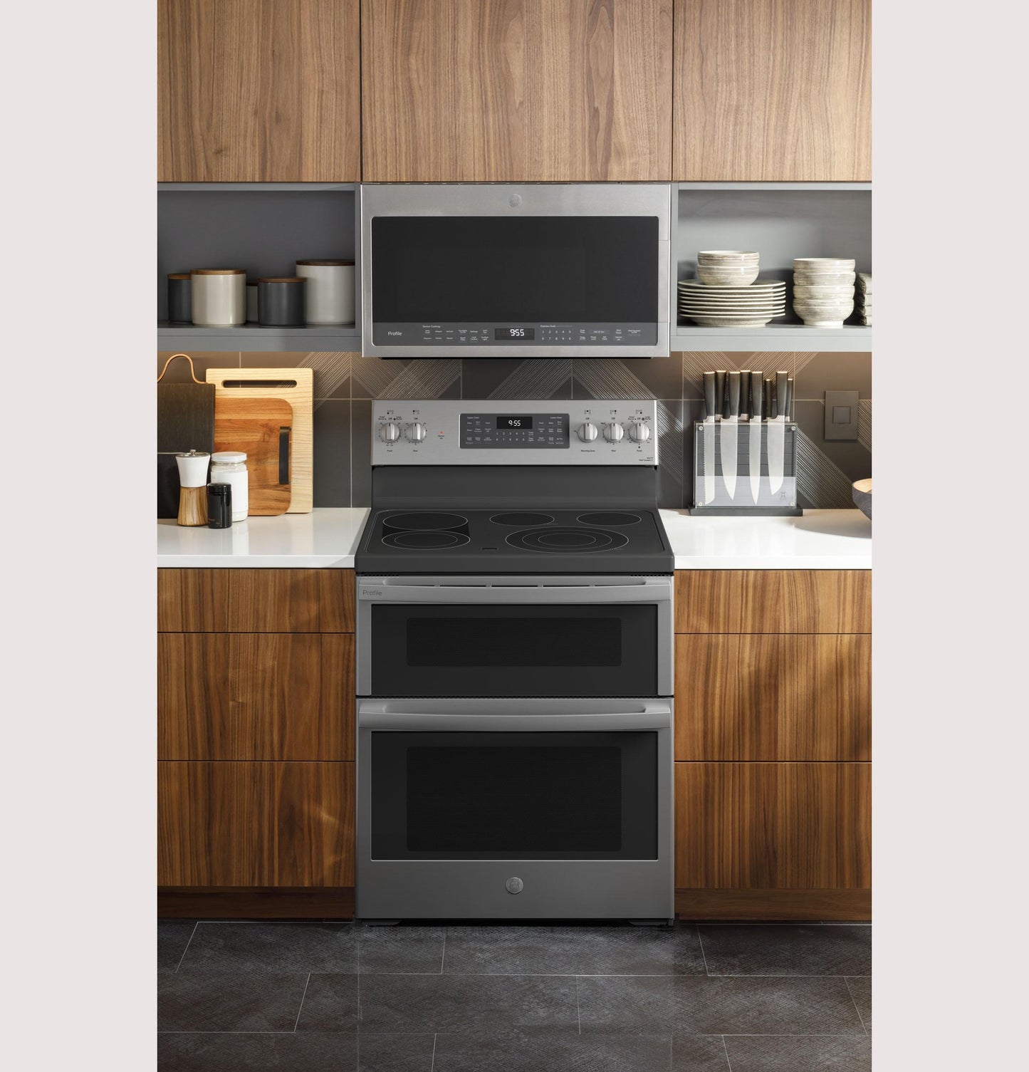 GE APPLIANCES PB965YPFS GE Profile™ 30" Smart Free-Standing Electric Double Oven Convection Range with No Preheat Air Fry - PB965YPFS-KT