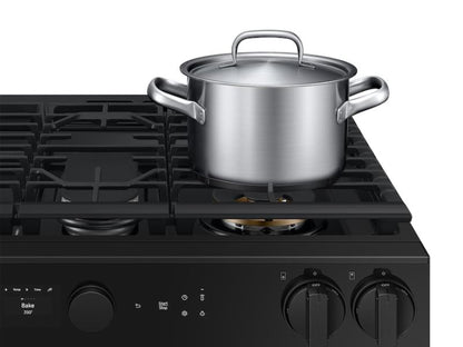 SAMSUNG Bespoke 6.0 cu. ft. Smart Slide-In Gas Range with Air Sous Vide & Air Fry in White Glass - NSG6DB850012-KT