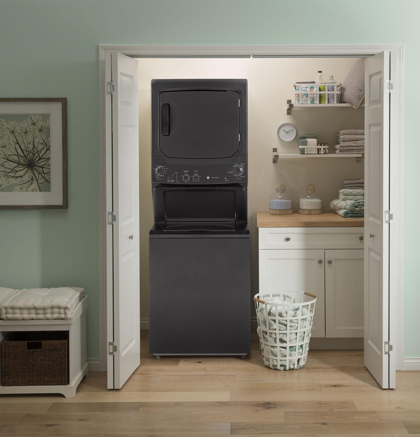 GE APPLIANCES 3.8 cu. ft. Washer & 5.9 cu. ft. Gas Dryer - GUD27GSPMDG-KT