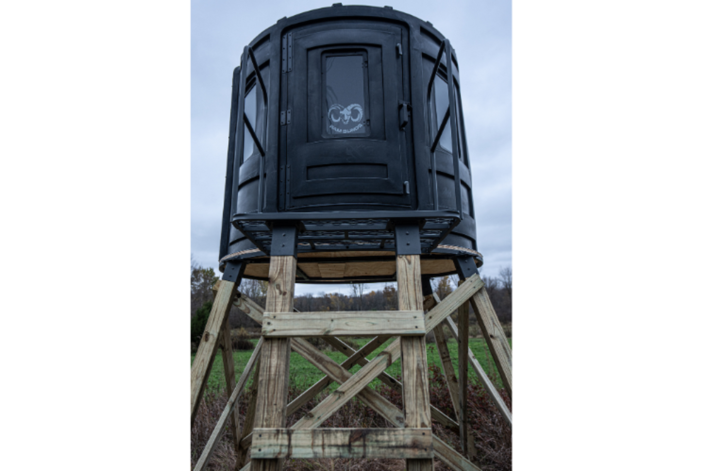 Advantage Hunting RAM 700 Elevated Hunting Blind with Clear Windows for Bow and Gun - 7033