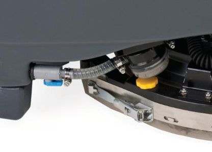 Advance SC1500 20" Ride-On Floor Scrubber, Disk, Battery - 56104010