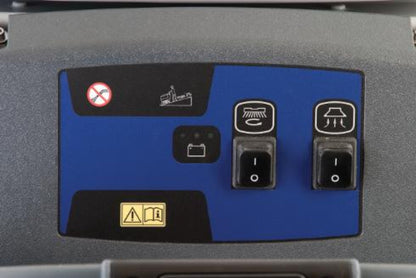 Advance SC450 Floor Scrubber, 20" Pad Assist, Battery, 10.5 Gal – 56383128