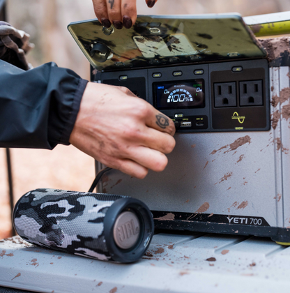 Goal Zero Yeti 700 - Portable Power Station - 37100