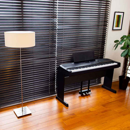 Yamaha DGX-670 Portable Grand Digital Piano - DGX670B