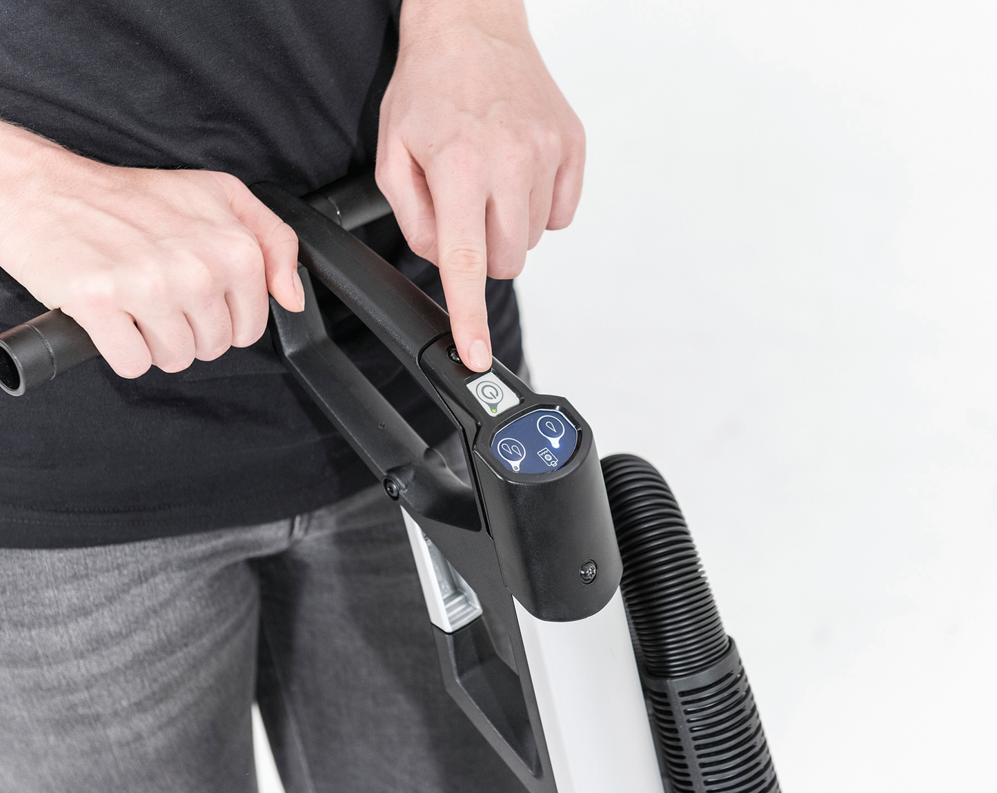 Advance SC100 12" Upright Cylindrical Floor Scrubber - 107408120