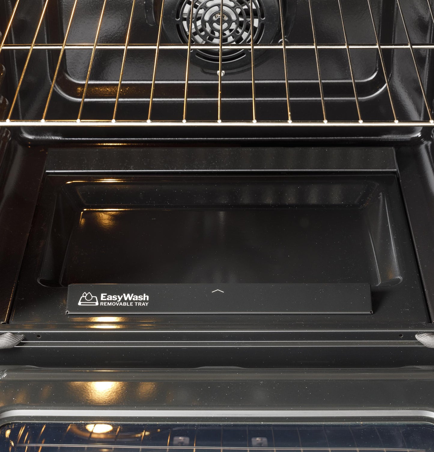 GE APPLIANCES GGS600AVDS GE(R) 30" Slide-In Front-Control Convection Gas Range with No Preheat Air Fry and EasyWash(TM) Oven Tray - GGS600AVDS-KT