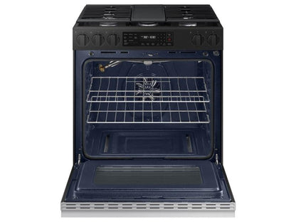 SAMSUNG Bespoke 6.0 cu. ft. Smart Slide-In Gas Range with Air Fry & Precision Knobs in Stainless Steel - NSG6DG8300SR-KT