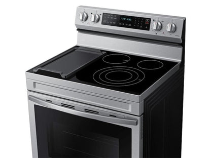 SAMSUNG 6.3 cu. ft. Smart Freestanding Electric Range with No-Preheat Air Fry, Convection+ & Griddle in Stainless Steel - NE63A6711SS-KT
