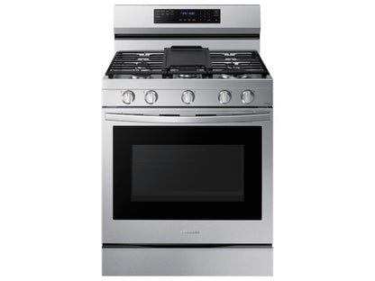 SAMSUNG 6.0 cu. ft. Smart Freestanding Gas Range with No-Preheat Air Fry, Convection+ & Stainless Cooktop in Stainless Steel - NX60A6711SS-KT