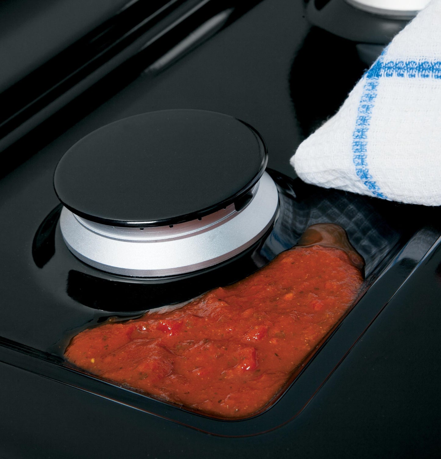 HOTPOINT  30" Free-Standing Standard Clean Gas Range - RGBS400DMBB-KT