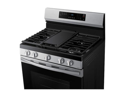 SAMSUNG 6.0 cu. ft. Smart Freestanding Gas Range with No-Preheat Air Fry & Convection in Stainless Steel - NX60A6511SS-KT