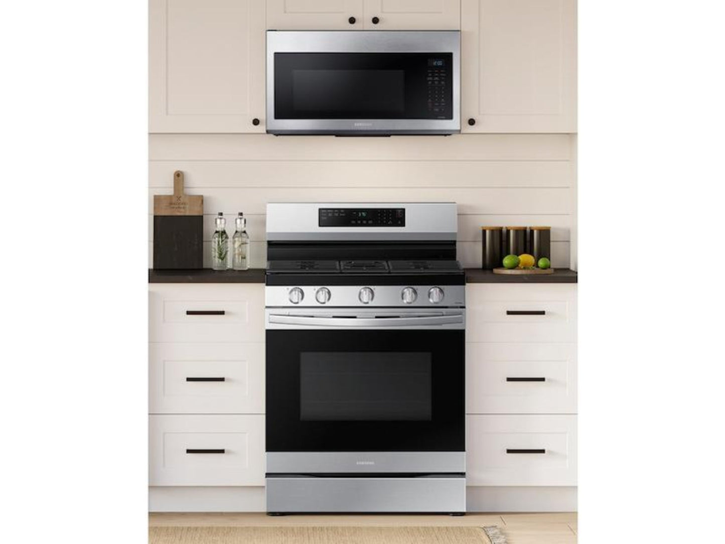 SAMSUNG 6.0 cu. ft. Smart Freestanding Gas Range with No-Preheat Air Fry & Convection in Stainless Steel - NX60A6511SS-KT