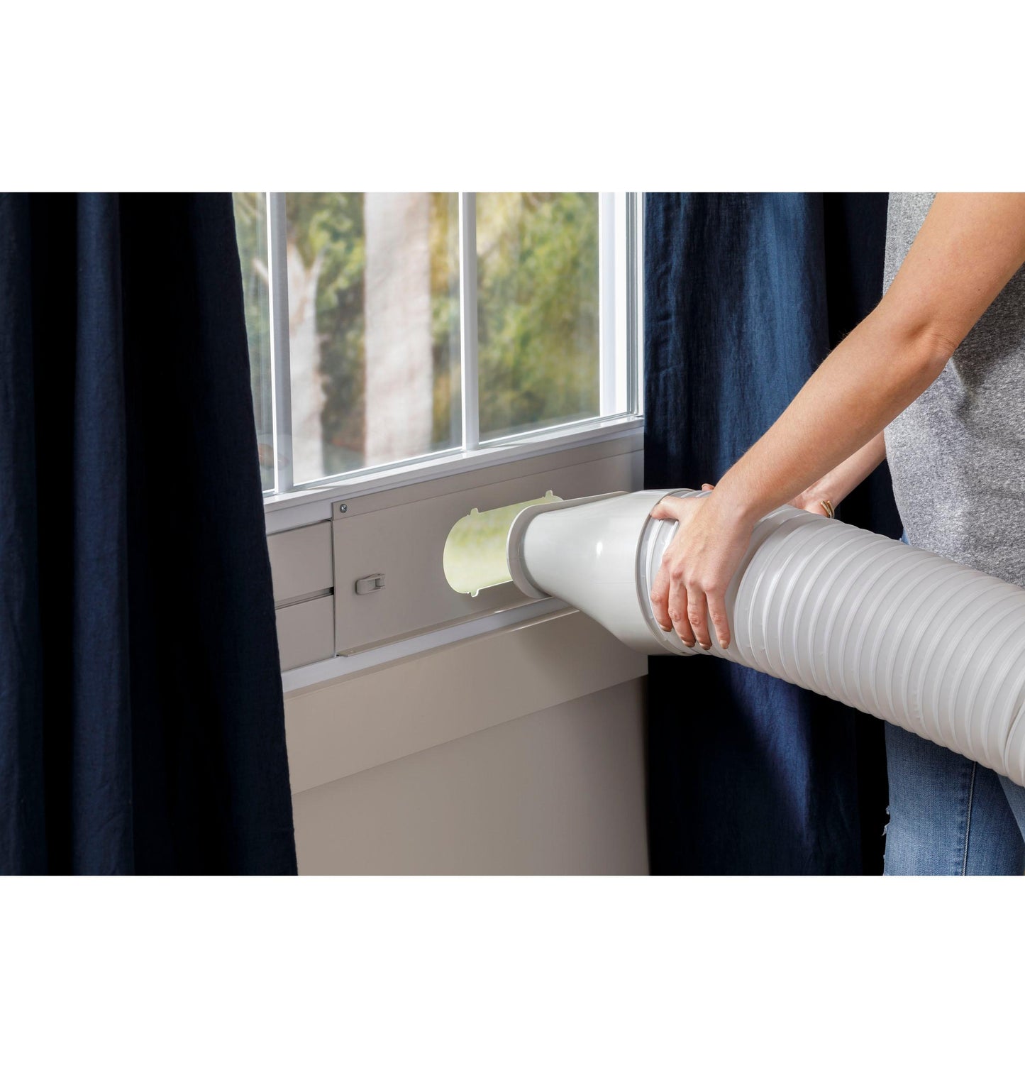 GE APPLIANCES APSD08JASG GE(R) 8,500 BTU Heat/Cool Portable Air Conditioner with Dehumidifier and Remote, Grey - APSD08JASG-KT