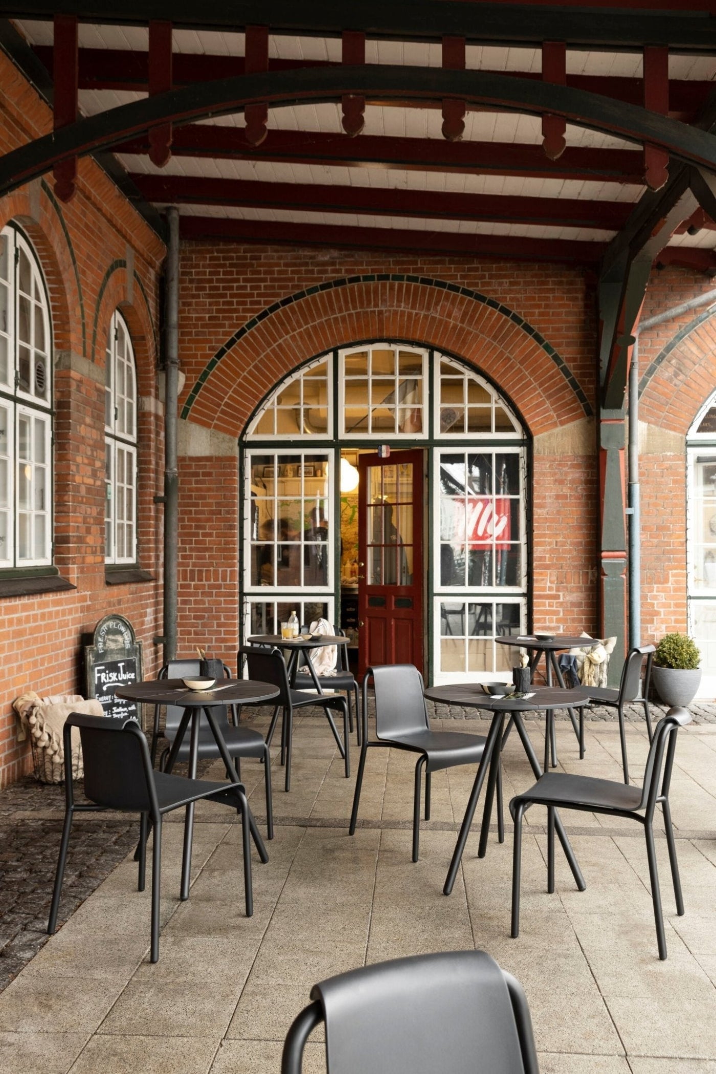 HOUE NAMI Outdoor Dining Chair - No Armrests